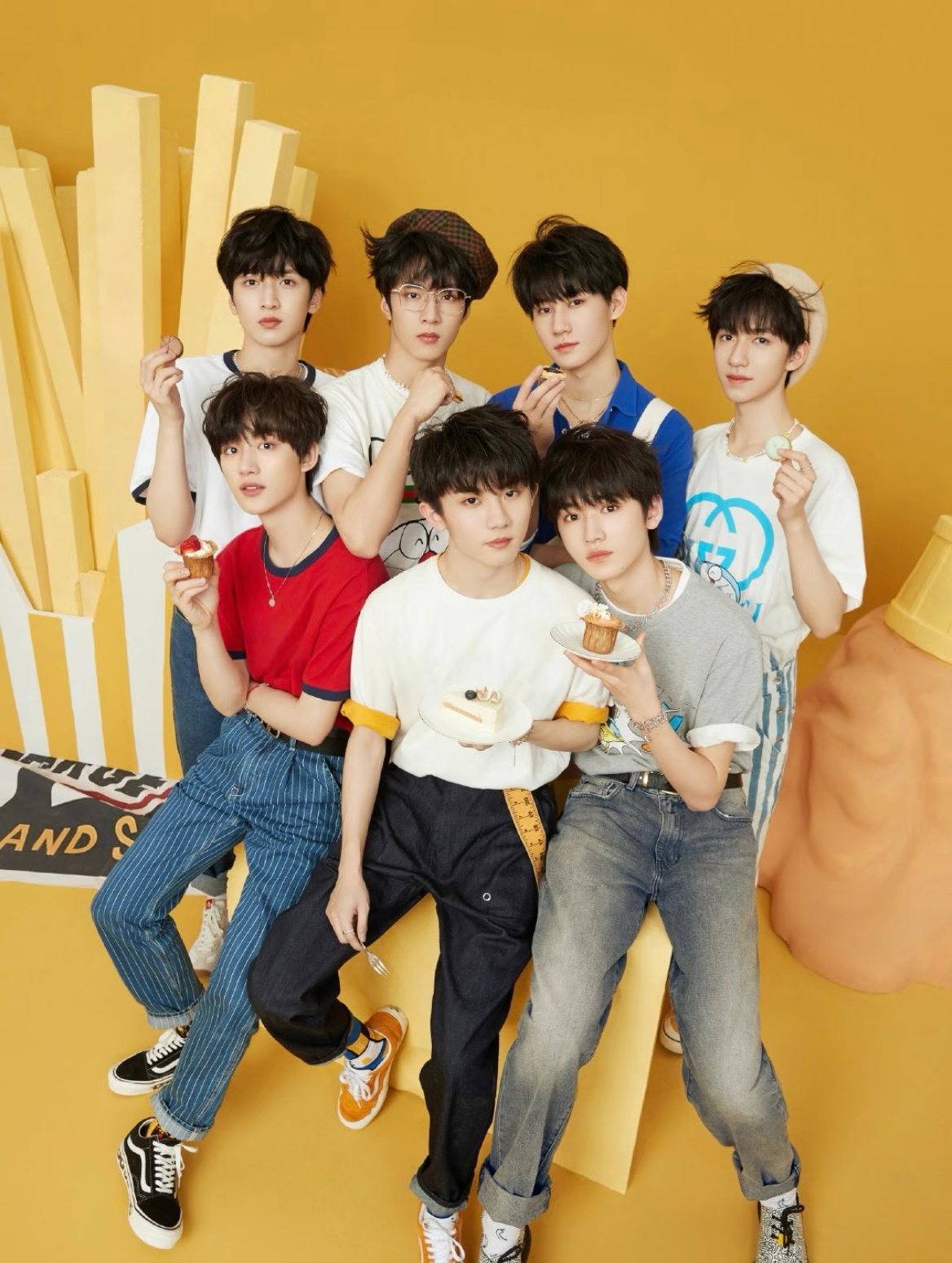 时代少年团粉丝上海演唱会划区哥几个啥时候出来发不要带灯牌的劝告反正变成每次演唱会