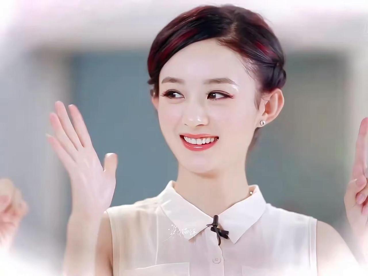 你不知道你有多可爱赵丽颖 早期你不知道你有多可爱 图源于@没有猫饼 🧣