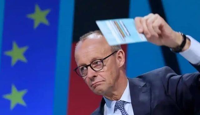 谁能想到，第一个向俄罗斯“开重炮”的国家。不是美国，也不是日本。而是一个被打趴下