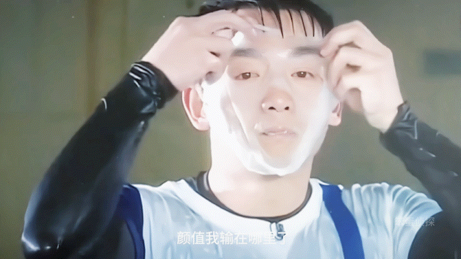 郑恺综艺是开胃菜演技才是硬菜 嘿呀！郑恺综艺里是超逗小猎豹，给大家带来无尽欢乐。