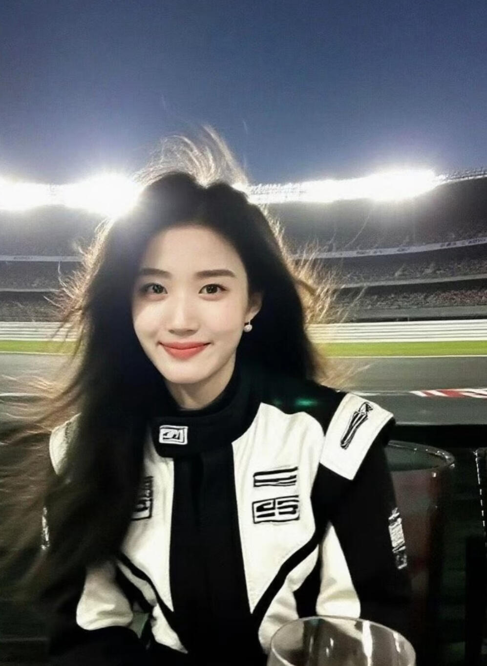 卢昱晓头像 ​​​