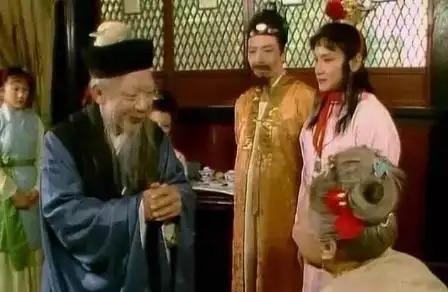 《红楼梦》里讲了很多因果和修行，但曹雪芹笔下的修行者似乎都是假的。

《红楼梦》
