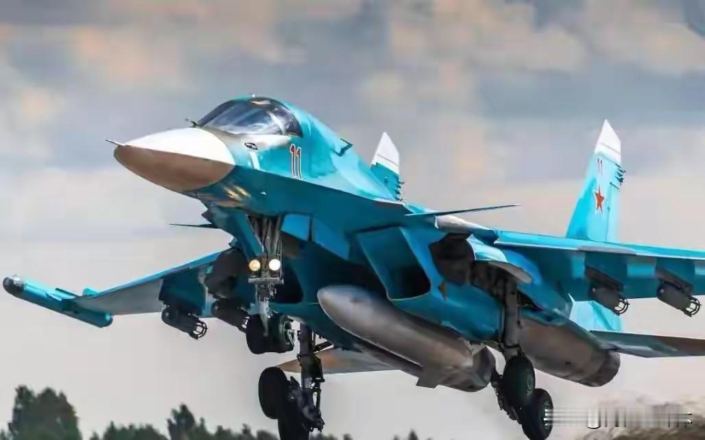 8000公里不算啥！歼-36直接碾压苏-34，美媒：这才是真洲际战机
 
美媒给