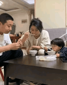 这是一位合格的丈夫[大笑][大笑][大笑][大笑]