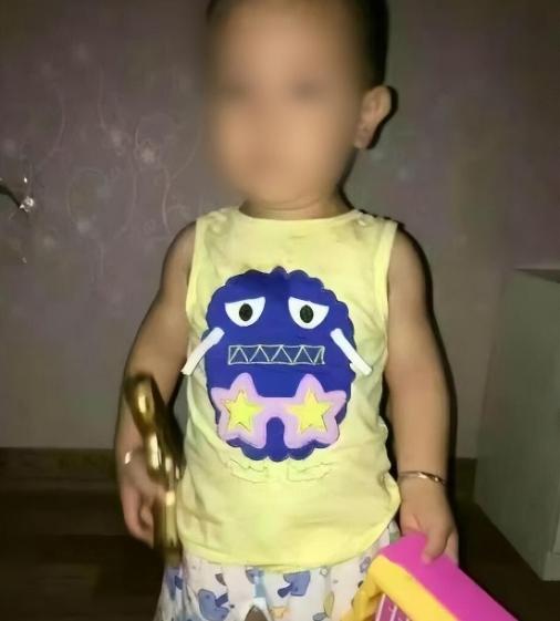 “这不是邻居，是恶魔！”四川蓬溪，男子2岁的儿子凭空消失，警方无论怎么找都找不到