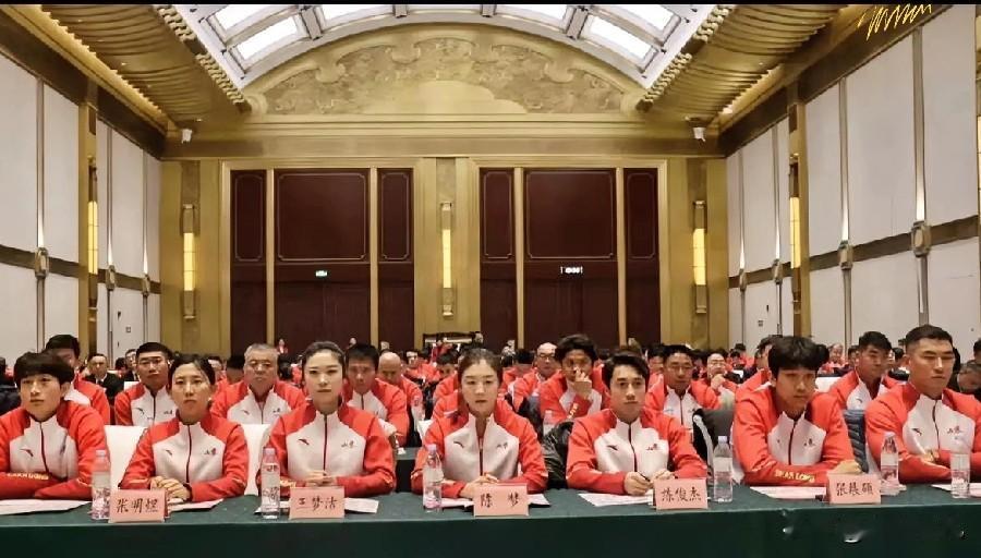 奥运卫冕冠军妥妥的c位[祝福]