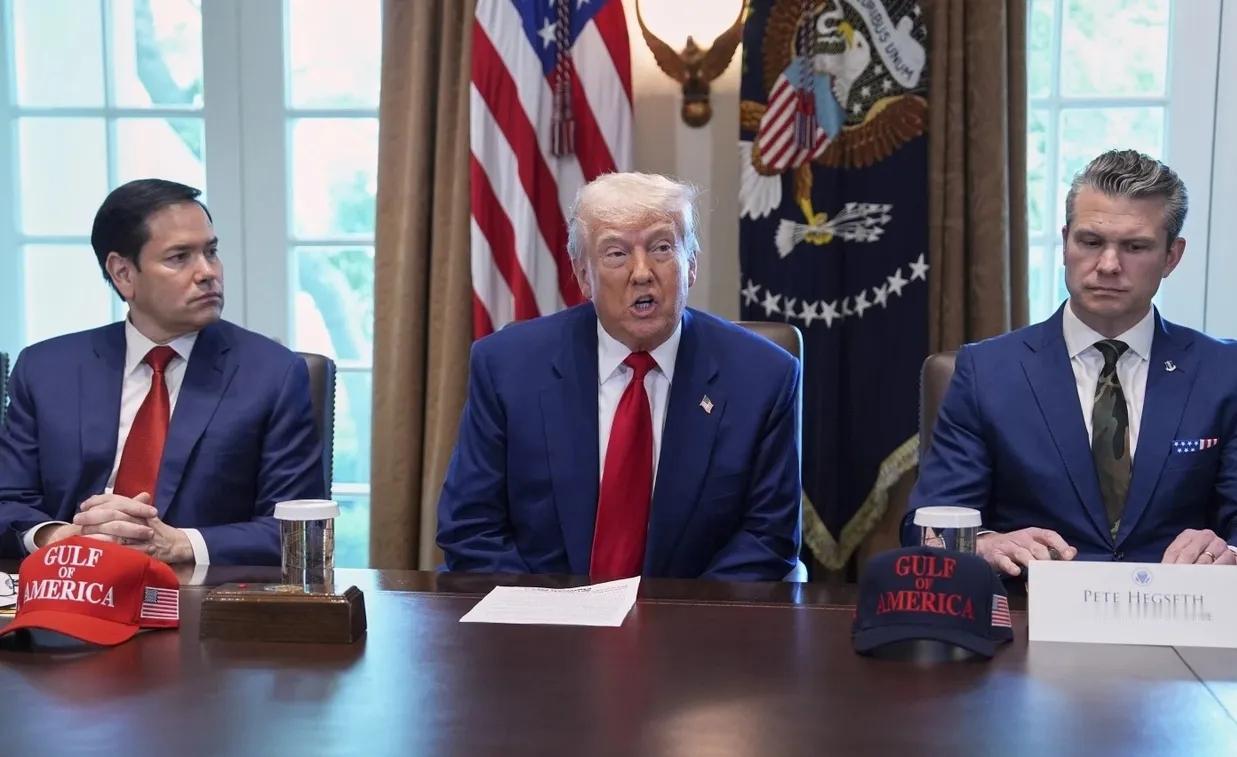 美国总统特朗普宣称，美国准备“不惜一切手段”处理格陵兰岛相关问题。丹麦首相梅特·