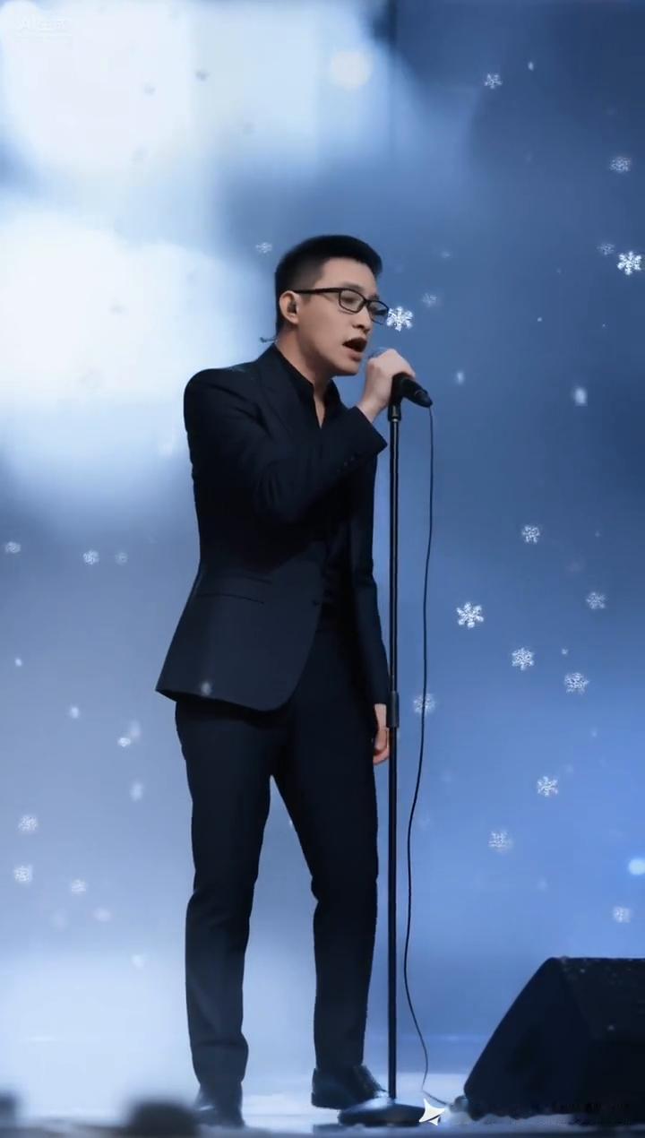 即梦AI@俄罗斯战狼。
明志剧场。