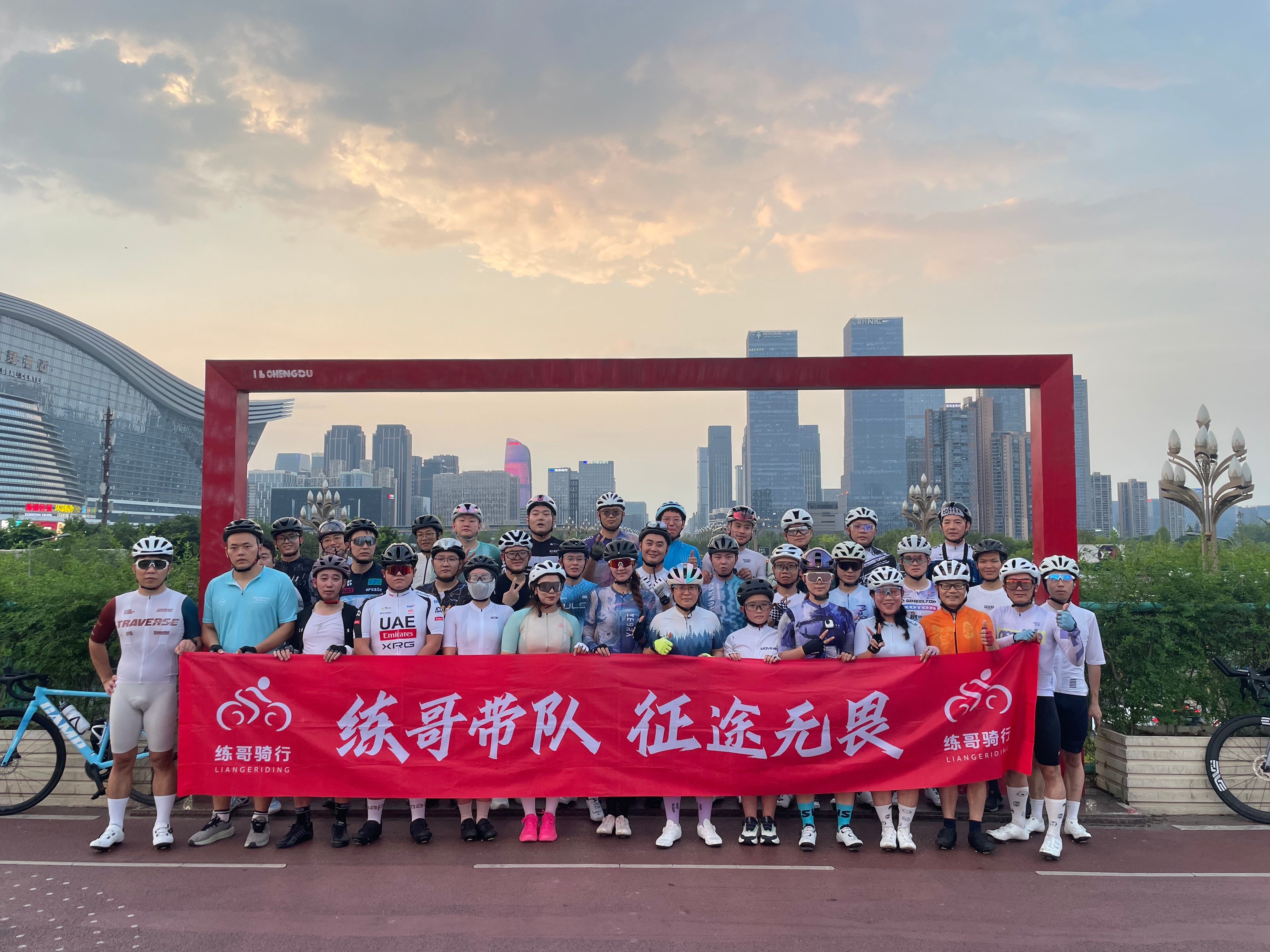 这是一个从330追进到309的故事好热啊好热 这个破天气🥵 