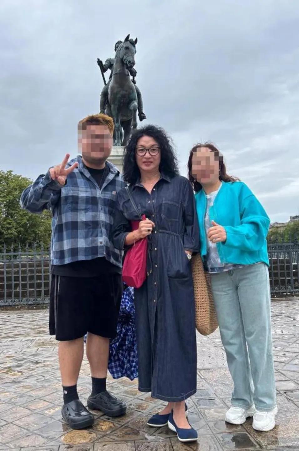 我被金星的粉丝威胁了，他恐吓我要投诉我，那我就教教他如何投诉！

好搞笑！昨天写