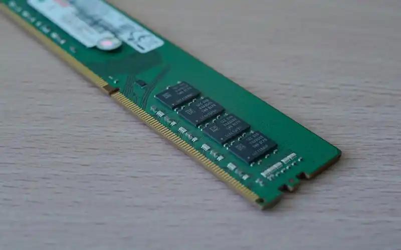 [月亮]内存条价格暴涨背后不只是AI抢产能，认准这三点装机少花冤枉钱
 

部分