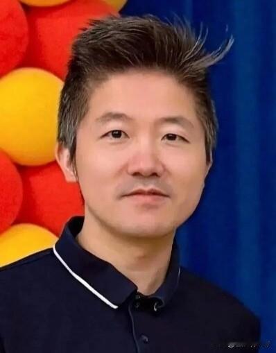半生逆袭远赴海外，一场离奇失踪撕开精英背后的现实
 
出身福建普通家庭，没有优越