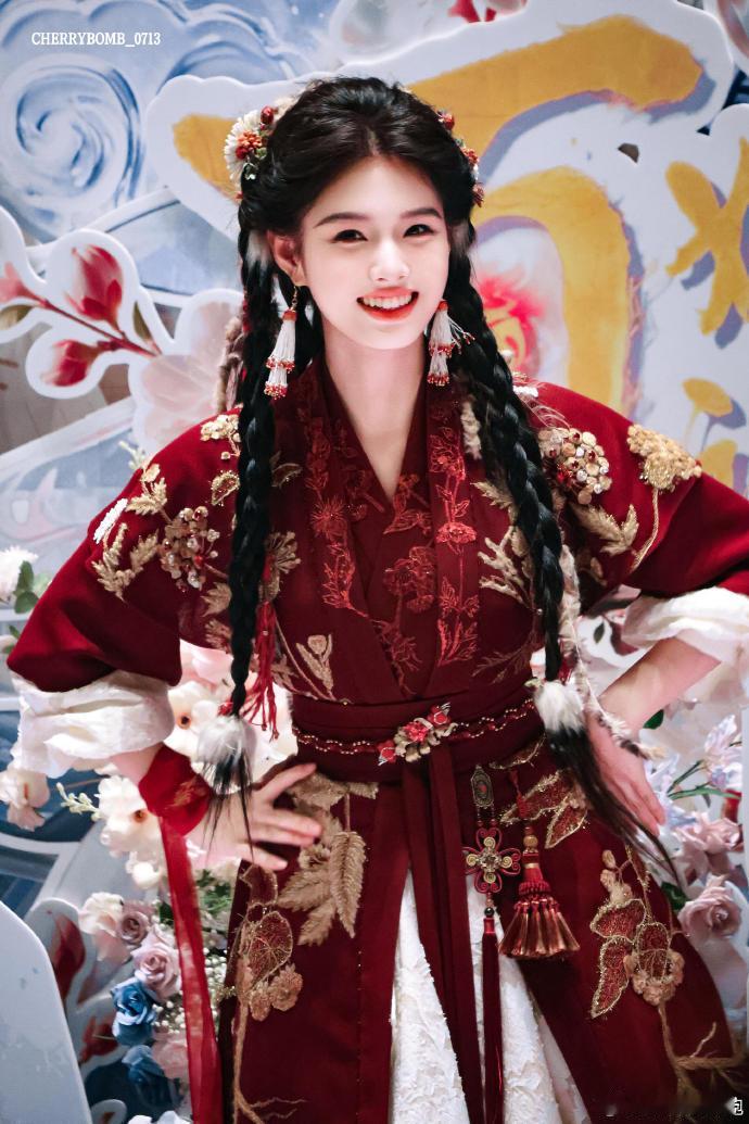 艾米百妖谱原始帧不烧心郭敬明镜头下的艾米郭敬明释出《百妖谱》实拍原始帧，艾米的状