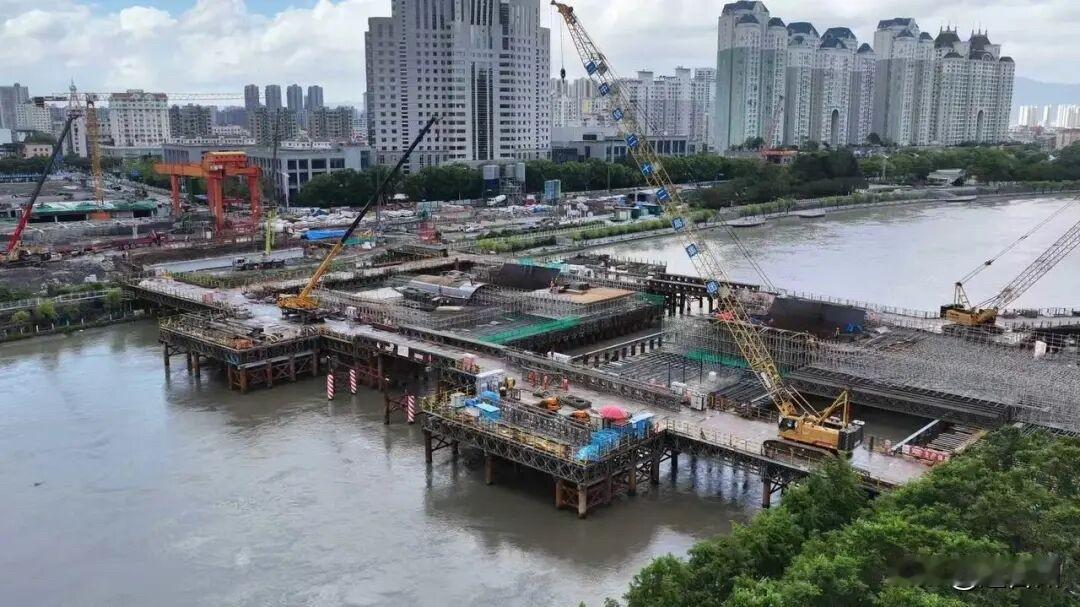 下部结构全部完工！黄岩大桥改扩建工程开启上部结构施工新阶段

近日，黄岩大桥改扩