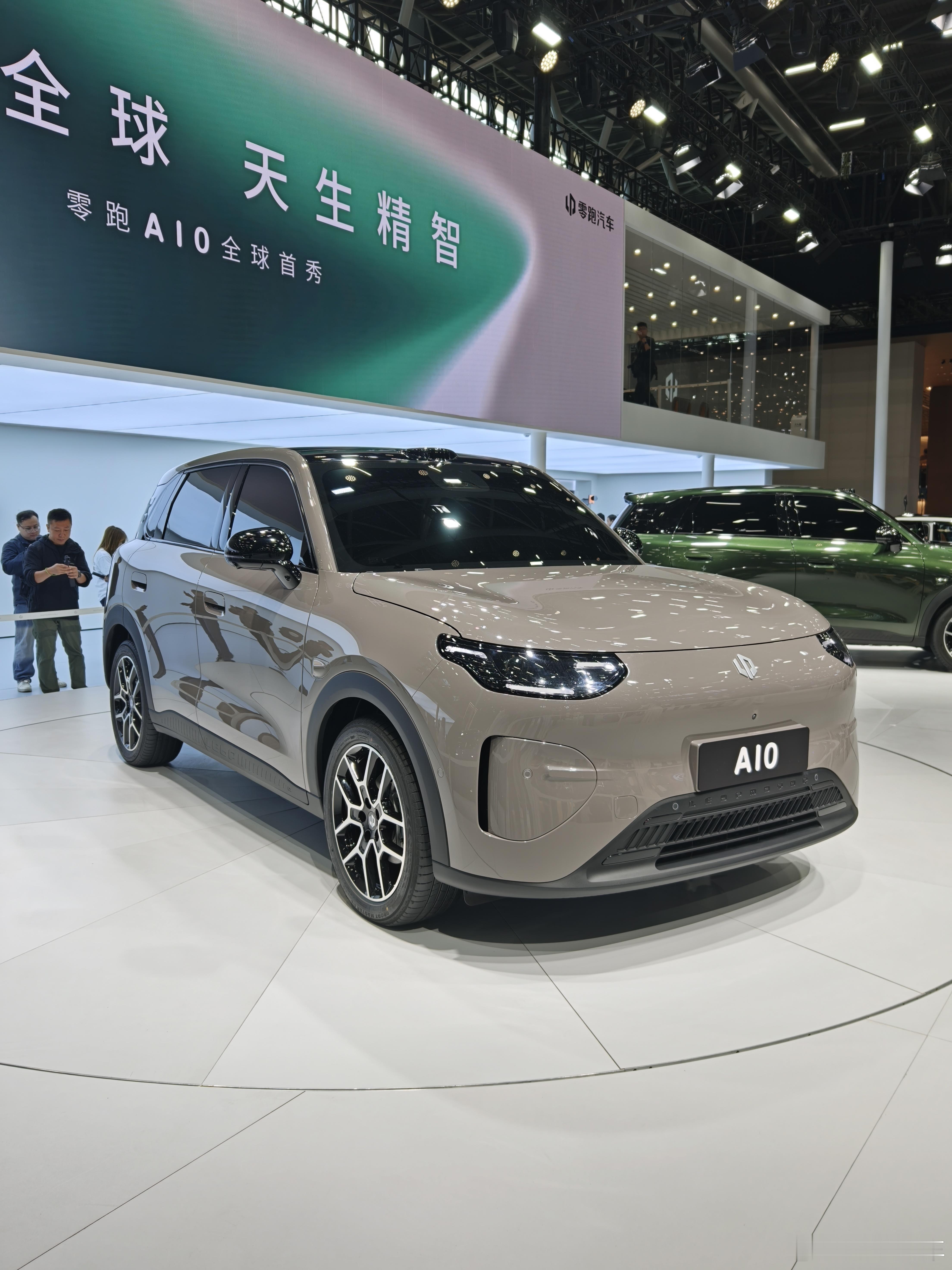 外形不错，可以期待下 