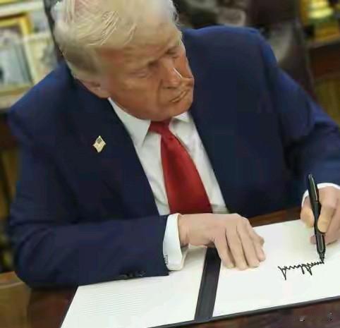 据外媒，特朗普显得“没出息”，想让中方公平对待美国。
这世道是真变了，据匿名消息