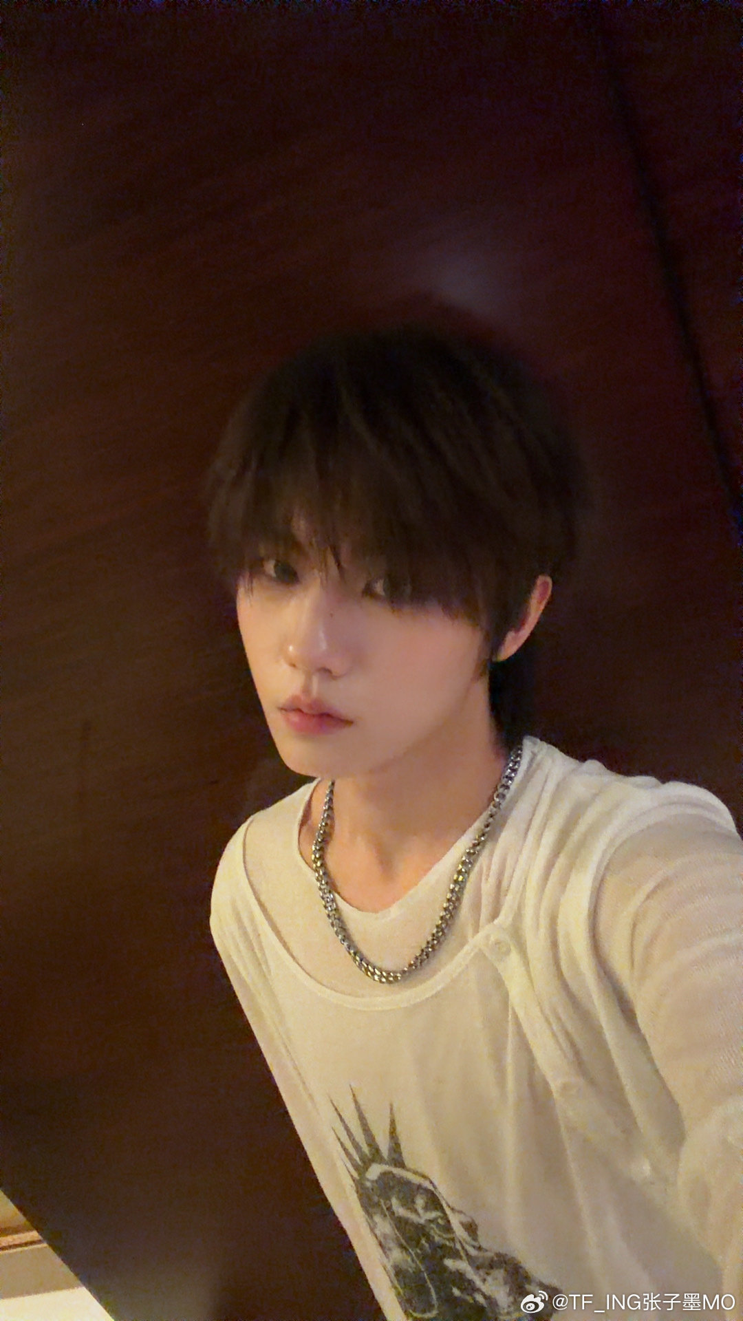 张子墨 这个张子墨一直在勾引... 