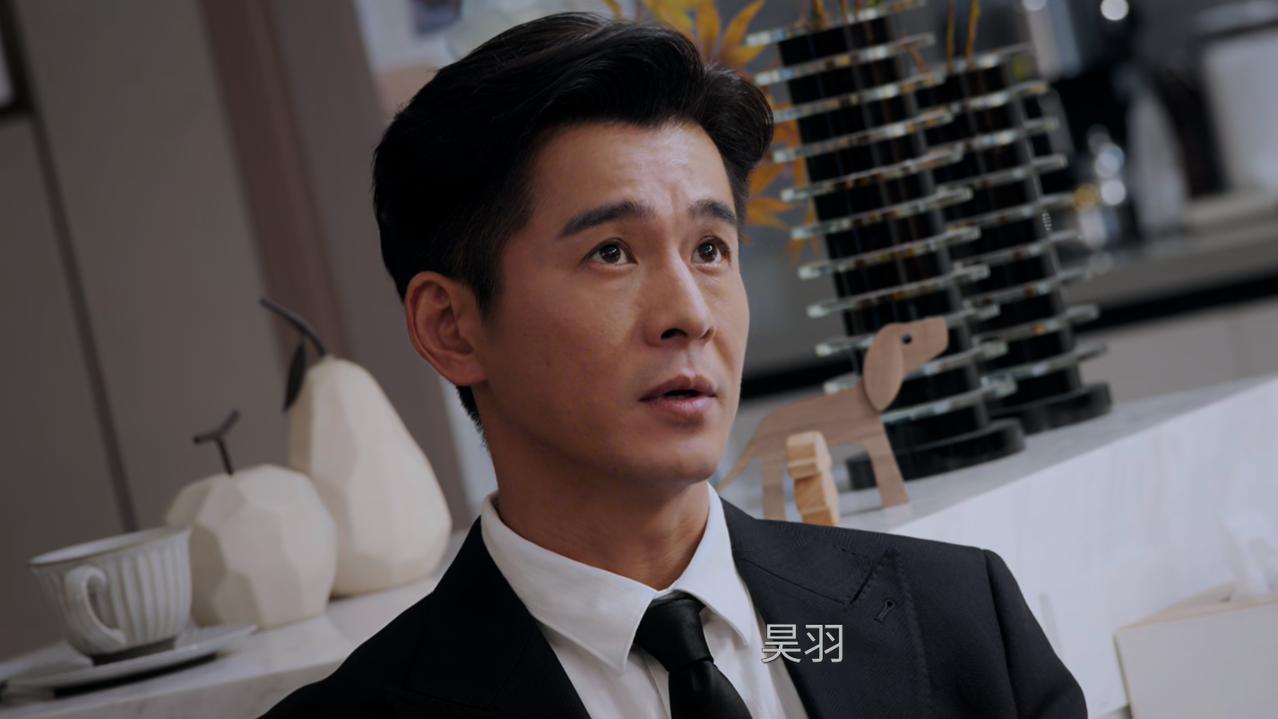 《美人余》狄立人太狠！他为了抢夺家产，居然套路余梦成了“疯女人”。刘白的账号被封