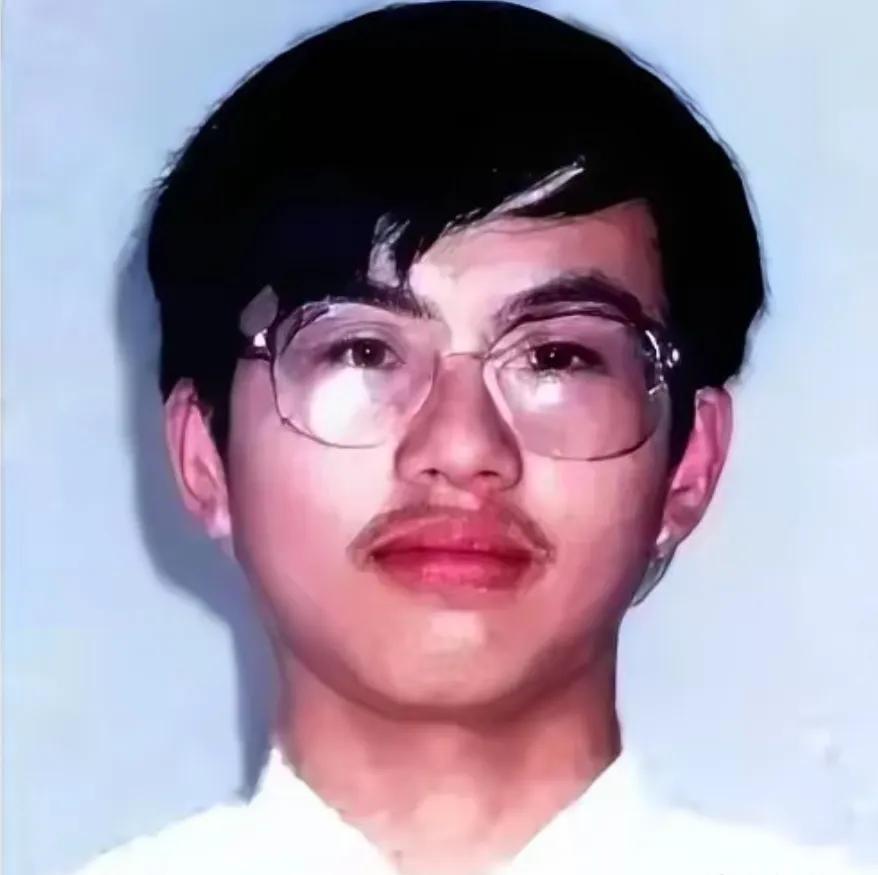 他是山东理科状元，借10元离校未归，失踪二十余年，父母苦寻半生，科技手段用尽却看
