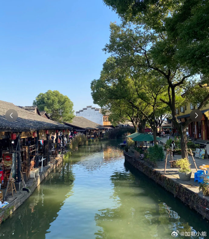 周末到啦！杭州的车友们看过来，推荐两条自驾游宝藏路线～小能周末漫游计划1️⃣【杭