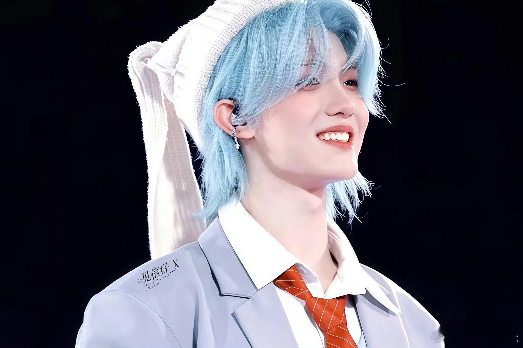 苏新皓内娱枸杞塑苏新皓的“枸杞型”气质太绝了！温润又气血鲜活，健康的红润感和游刃