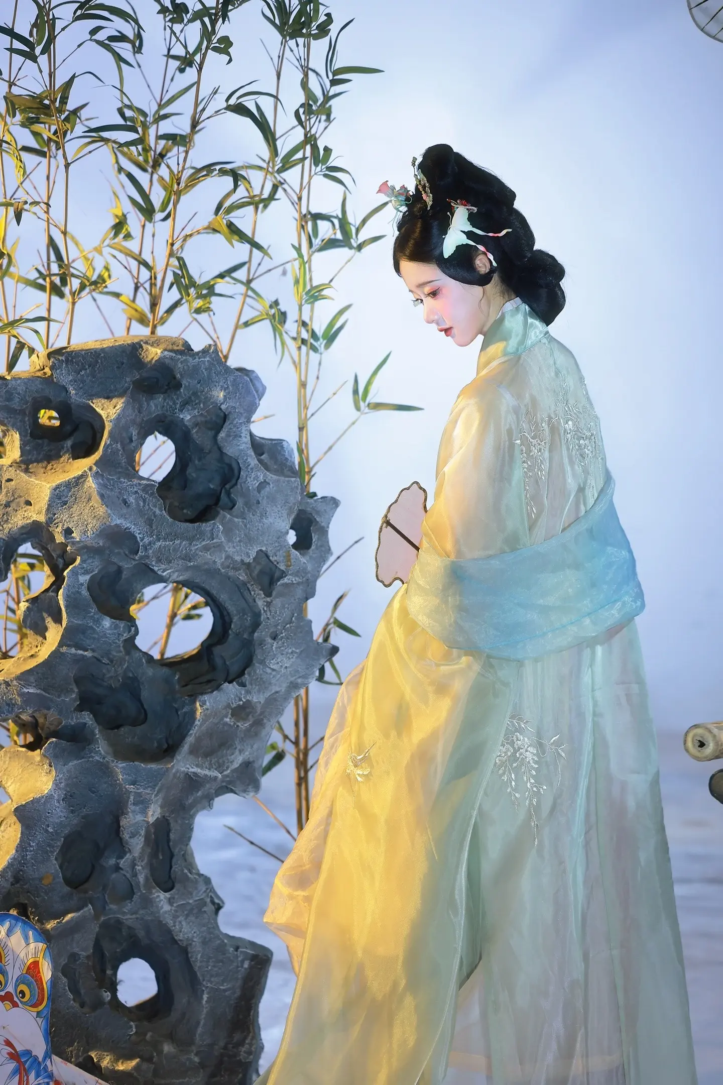 “怎知春色如许....”摄/后：我