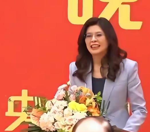 当下，一定要撕破台湾政治人物的语言陷阱，把“和平“和“统一”的关系弄明白！

现