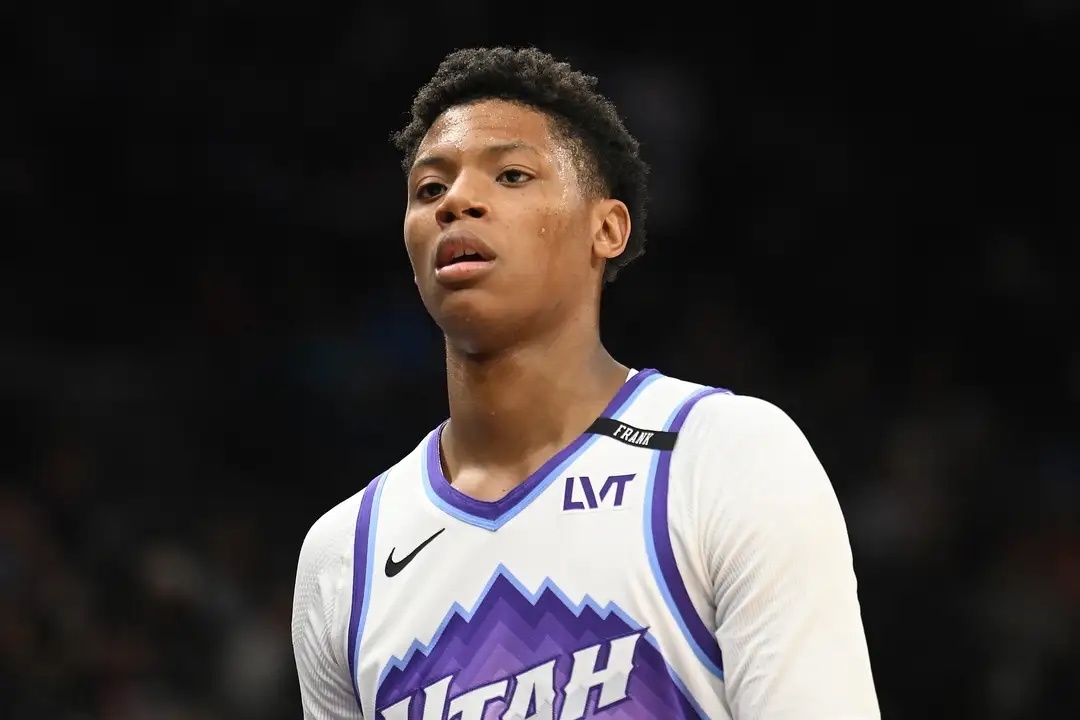 NBA常规赛，爵士152-128大胜步行者。赛后，主帅威尔·哈迪接受了采访。谈及