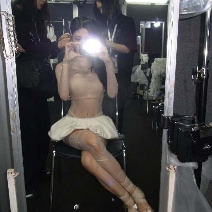 NING NING宁艺卓ig 更新烧烧的~ 🥵🔥 