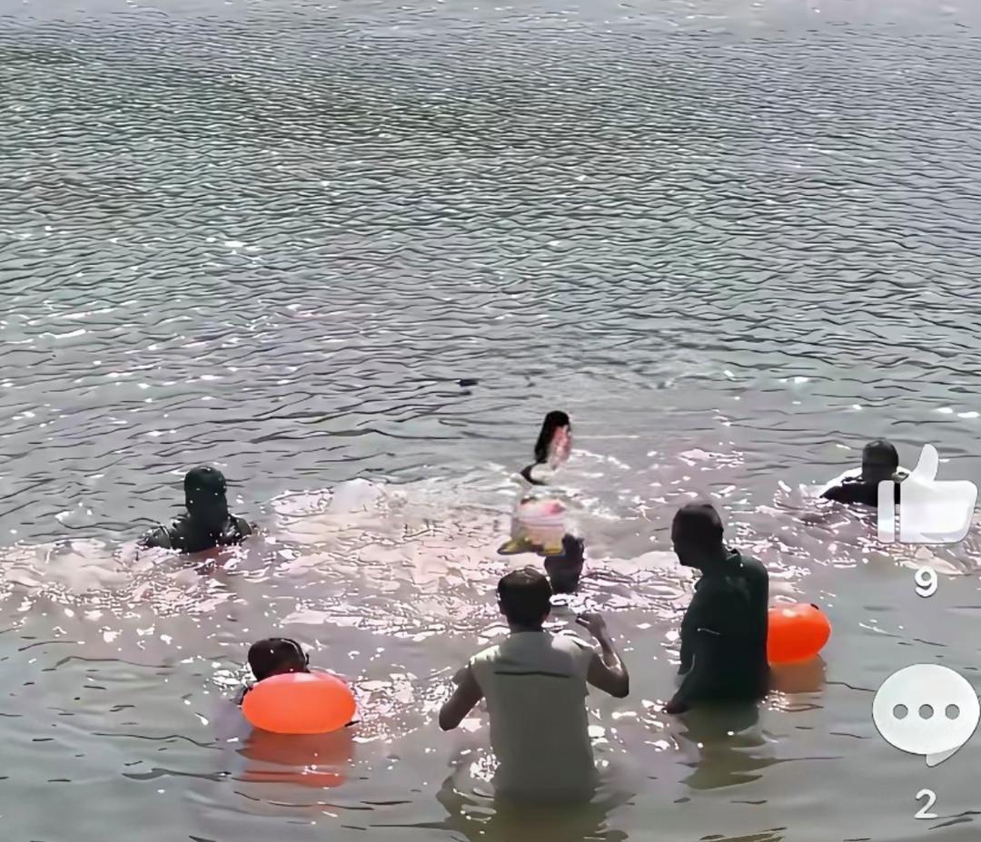 南京两起外国人违规事件，

罚得真快也真准，

背后到底啥变了。

最近庐山和南