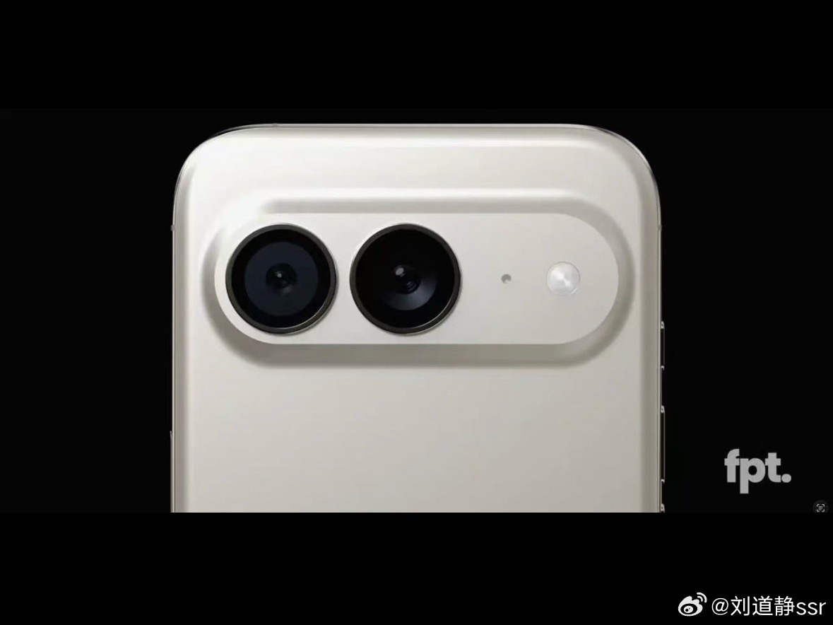 iPhone20原型机偷跑果然返璞归真万物归元时尚是个轮回啊 