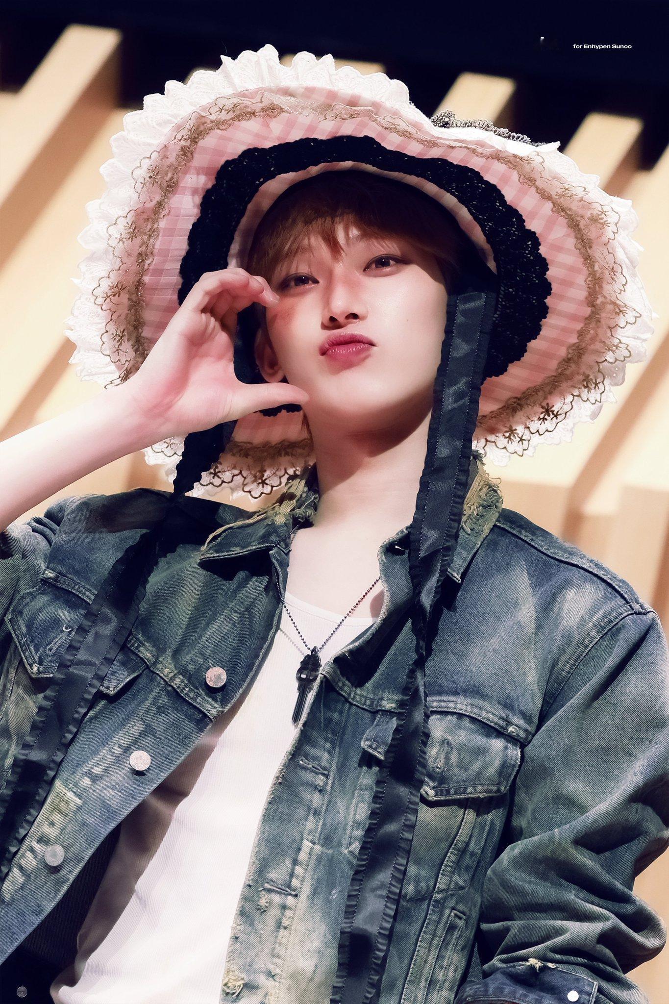 棉花糖魔法师🍭⊹₊⟡cr.kari_sun5 ​​​