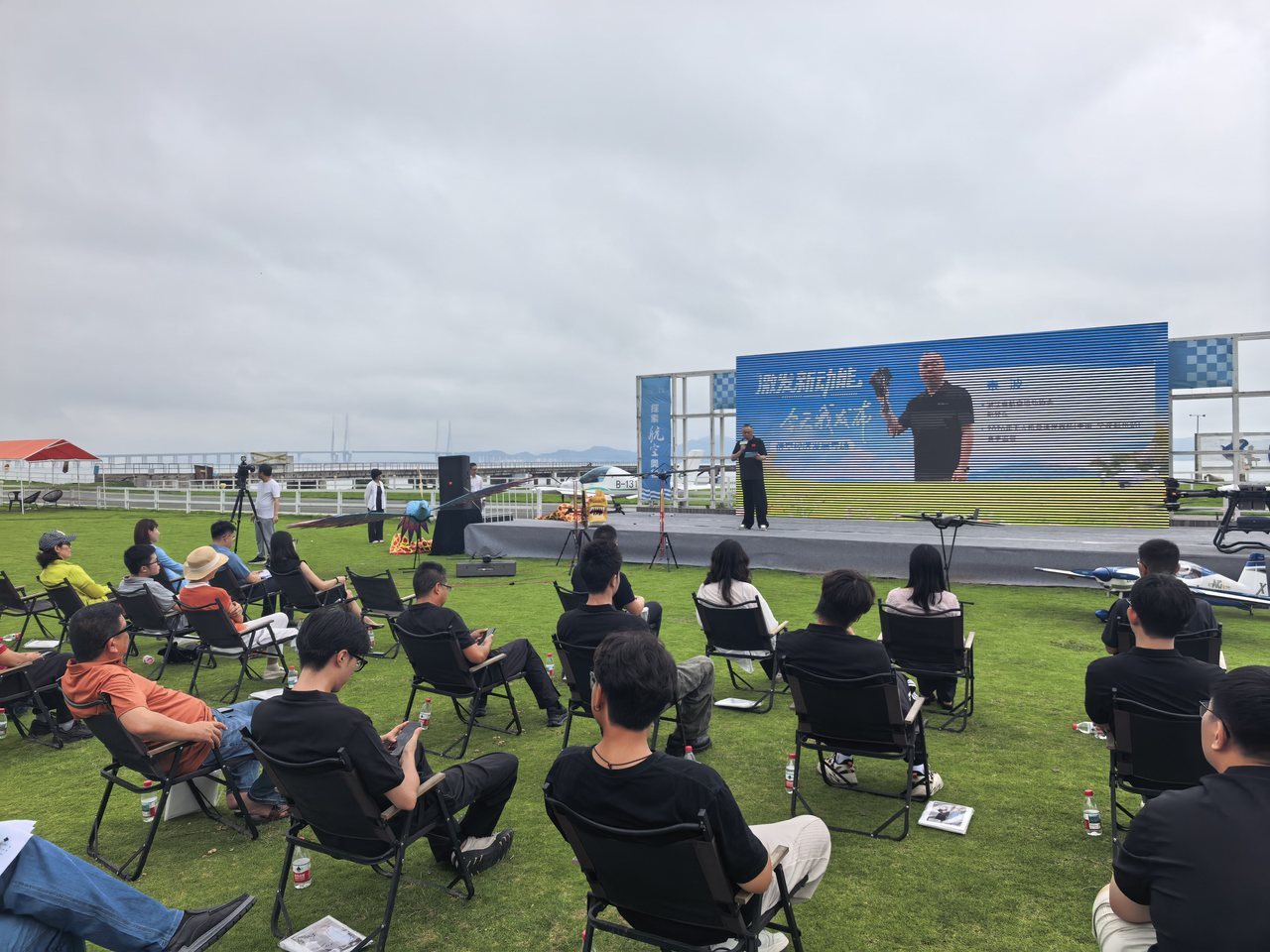 三个故事解锁宁波低空经济成长密码 6月29日，宁波举办低空经济专场发布会，三位讲