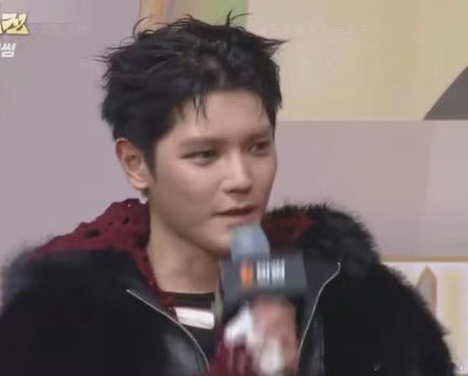 李泰容爆改樊振东诶？ 