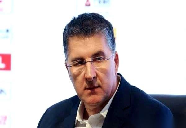 新疆队输了，75比82，败给了四冠王辽宁队。
但这场球，输得比赢了还让人上头。