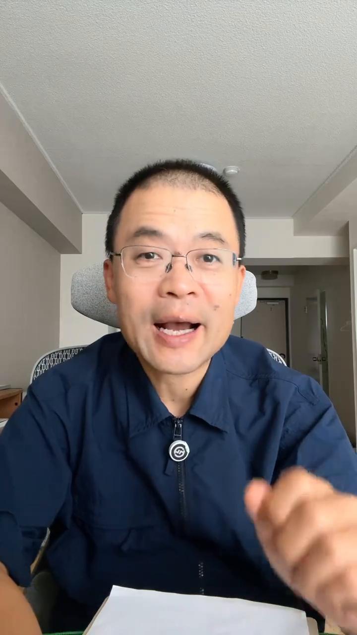 最好的榜样可能不是伟人，而是你身边的人。
前几天陪朋友在东京考察，因为这次考察有