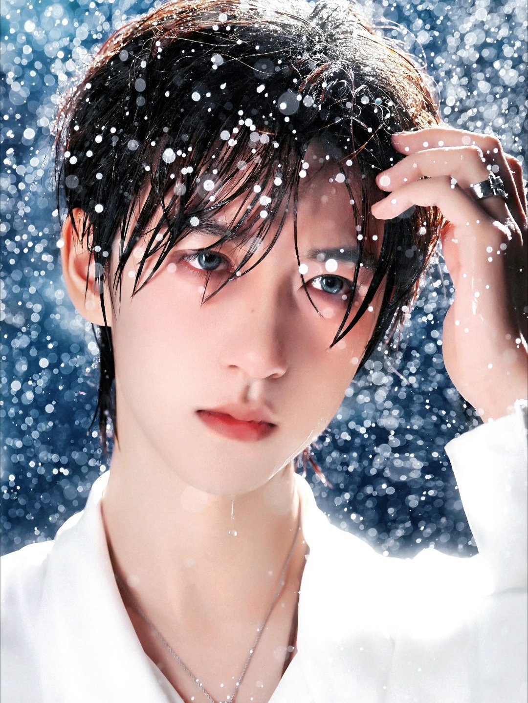 贺峻霖首次演短剧贺导来咯今晚18点来🐧五十公里桃花坞6看贺峻霖又导又演💚
