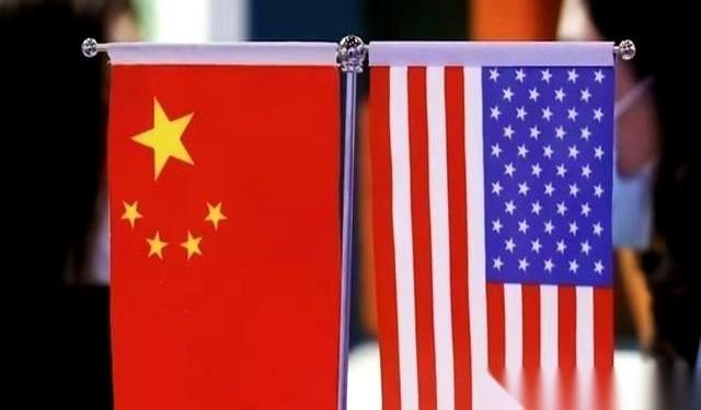 德国一个专家的话，一下就把事儿点透了：想知道为啥那帮人迟迟不敢动手？因为咱们的导