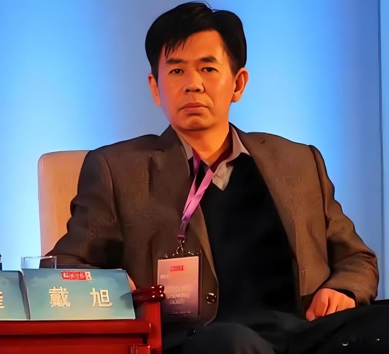 戴旭又火了。这次不是因为他说话直接，而是他说的话，被外交部引用了。

你可能听说