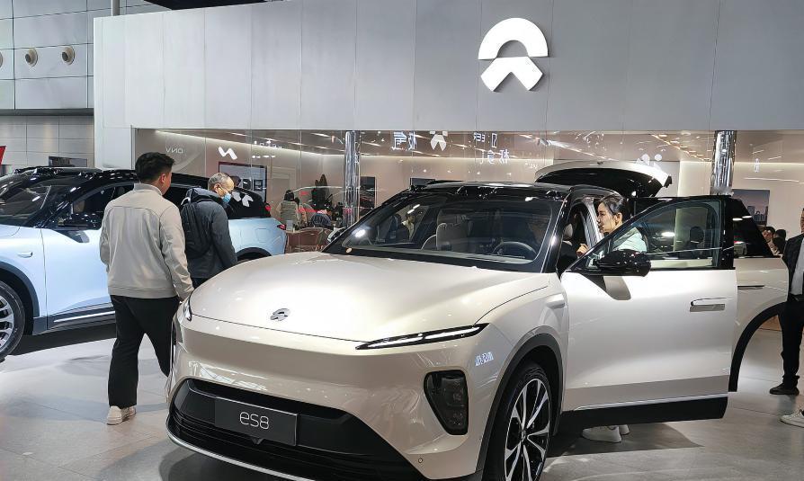 2026年的中国汽车市场，最动人的变化，或许就是曾经高高在上的合资车企，终于学会