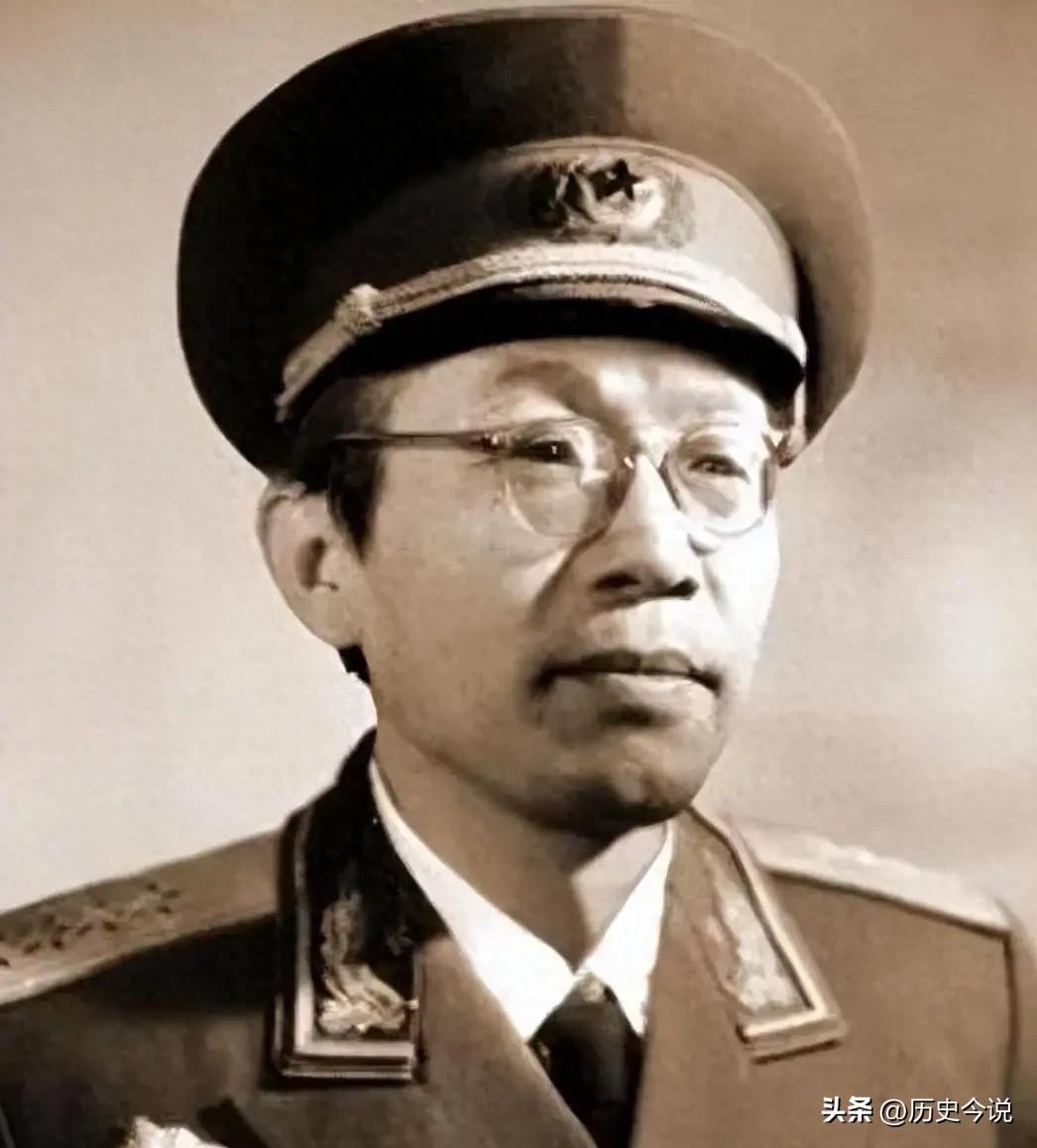 1980年玉泉山怒斥：钟伟直呼主席名讳，黄克诚喝止：你这老小子忘本
 
阅读此文