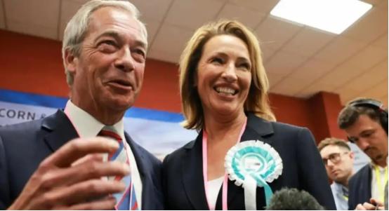 谁能料到，以前在英国说一不二、横着走的工党和保守党，现在连脸都快丢尽了！根据《金