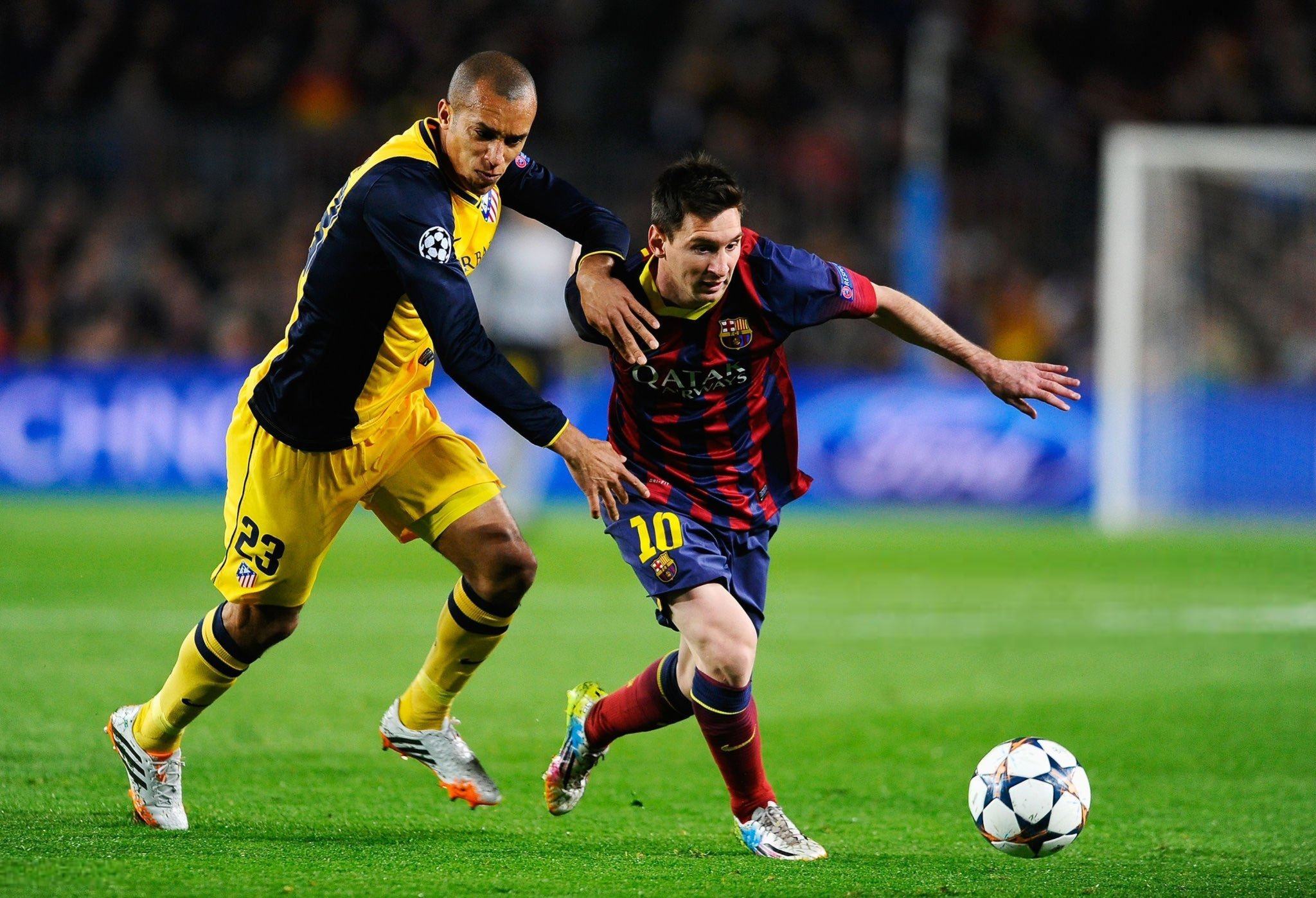 🎙梅西和C罗，谁更难防守？🇧🇷若昂·米兰达（João Miranda）：“