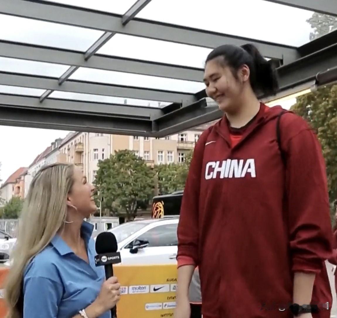 放平心态，一定要放平心态。
中国女篮输球基本上是肯定的！

女篮世界杯中国女篮和