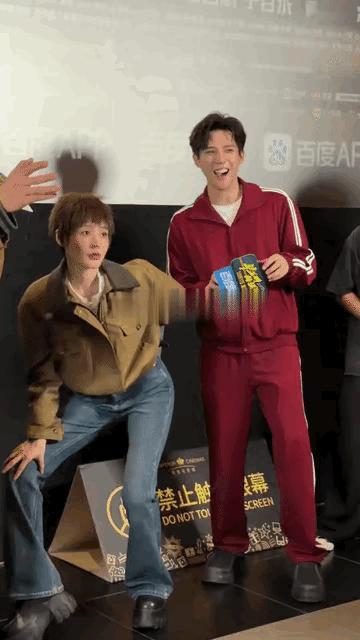 内娱为数不多的女人味演员
导演你就是这么浪费资源的
张天爱这么强的优势不用
搞什