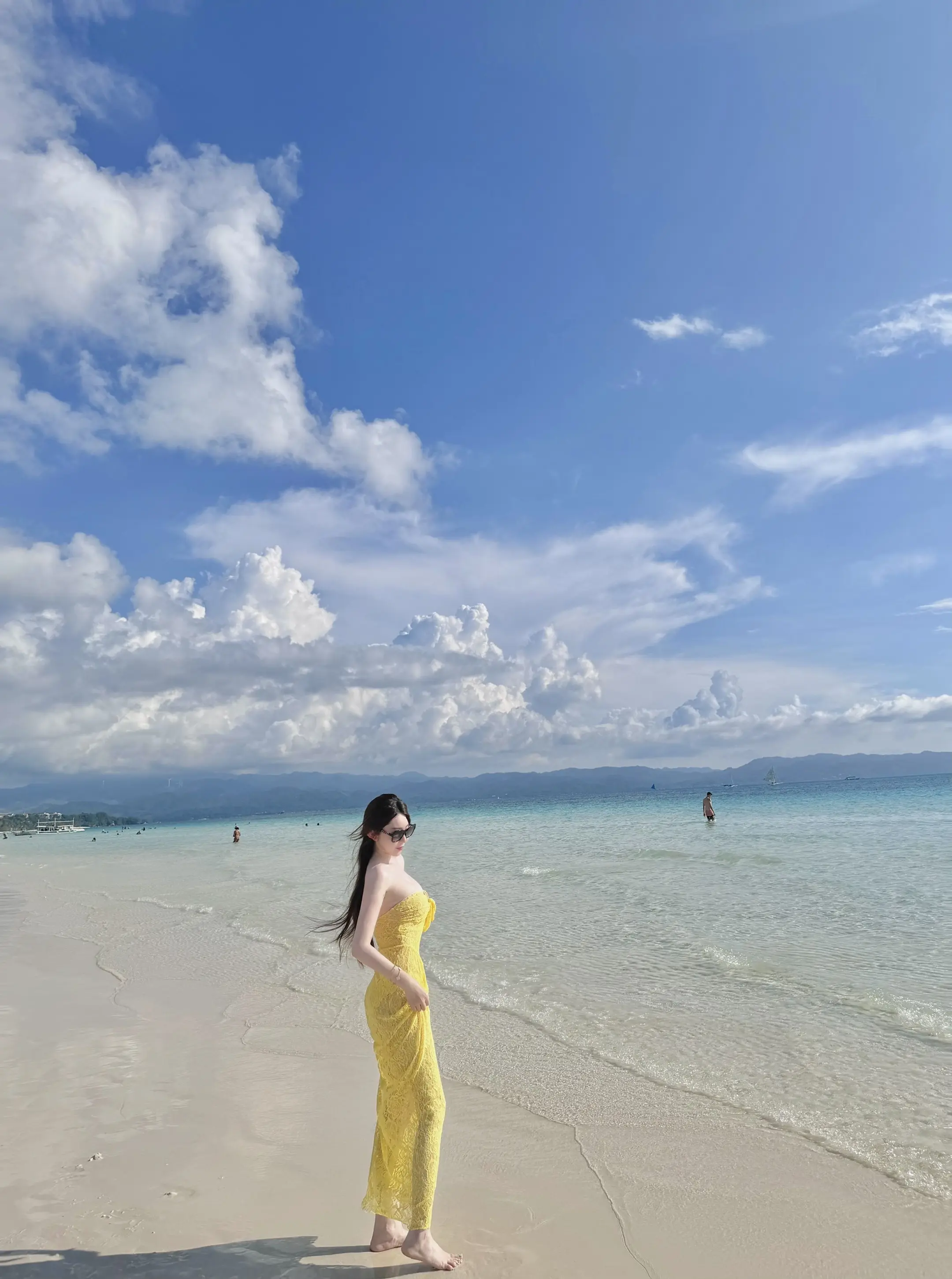 我假装四处看风景 其实眼里只有你