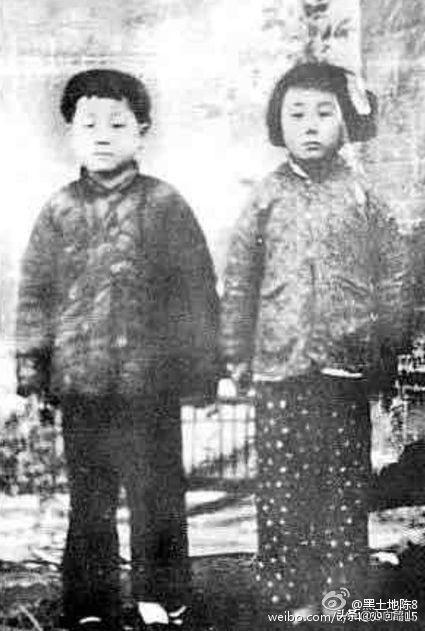 谎言，一个吃煤块的孩子能长成下图这种富态样吗？（下图中男孩是8岁时的莫言）