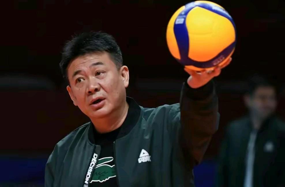巴黎奥运，中国女排主要的5个对手：
1、土耳其：瓦尔加斯携手卡拉库尔特，左右开弓