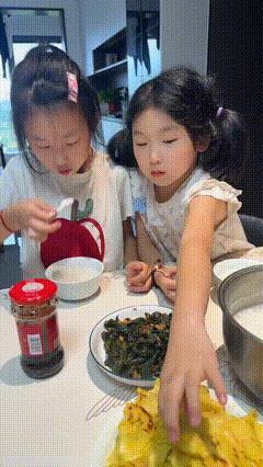 一胎照📖养，二胎照🐷养，三胎照🐶养……
