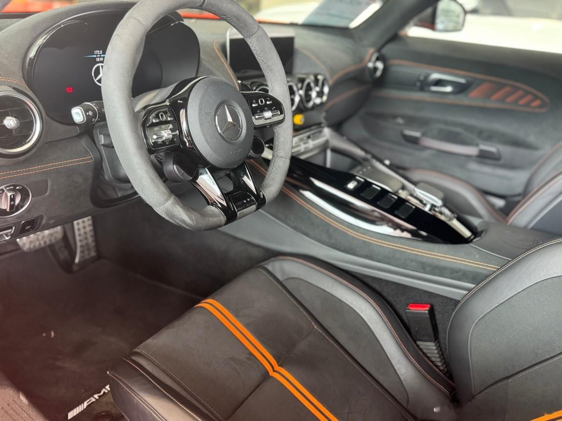 奔驰 AMG GT Black Series 橙外/黑内,2023年12月上牌，